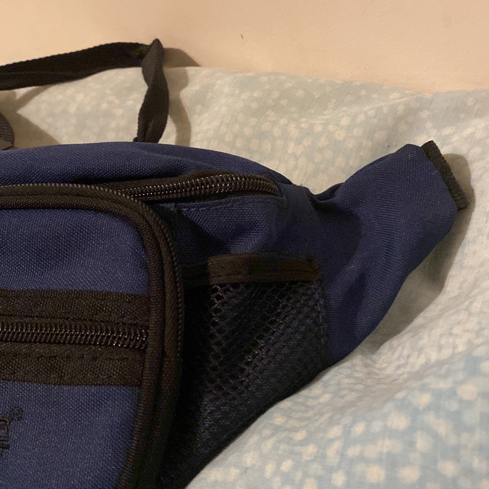 💫 Trailmaker Fanny Pack - Picture 4 of 12